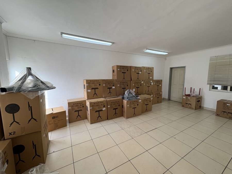 To Let commercial Property for Rent in Montague Gardens Western Cape